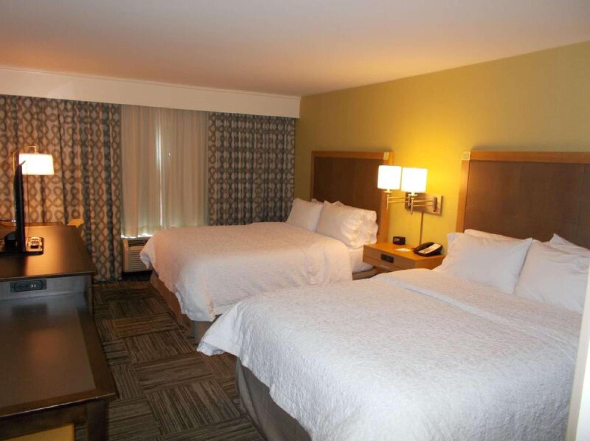 Hampton Inn Waynesboro Buitenkant foto